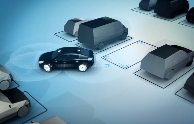 汽车行业正加快智能化电动化转型