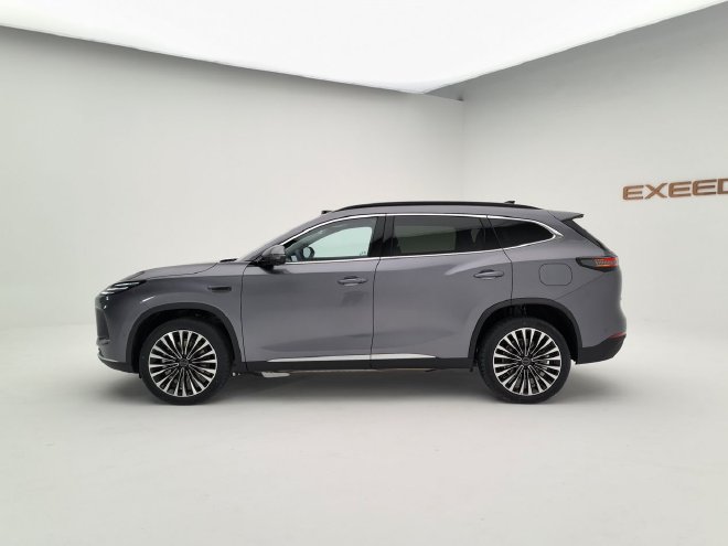 星途ET5正式开启预售 预售15.99-17.49万元