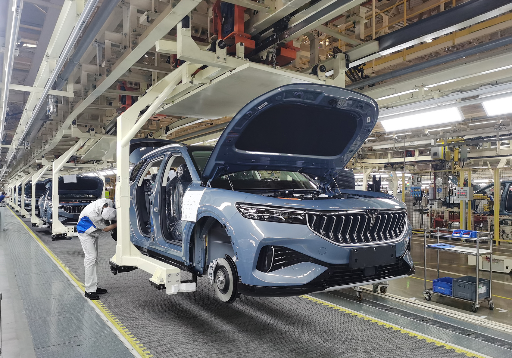 �������ά����Ӧ�ԡ��ɱ���+�۸�ս��˫��ѹ��